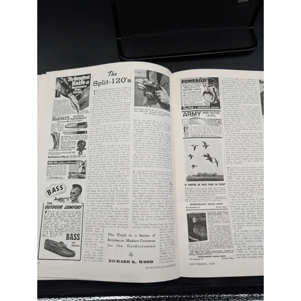 Vintage Hunting And Fishing September 1940 Hunting Dogs Cover Outdoorsman